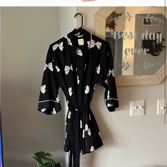 Kate Spade Bow Robe - Picture 2 of 2